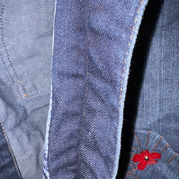 Brighton Heart Appliqué Denim Jacket (Size M) – Style K11086 - Picture 9 of 16